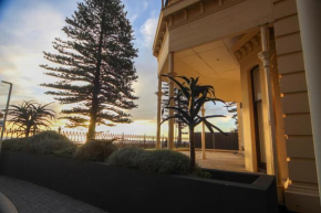 Seafield Tower Glenelg Apartment No 1